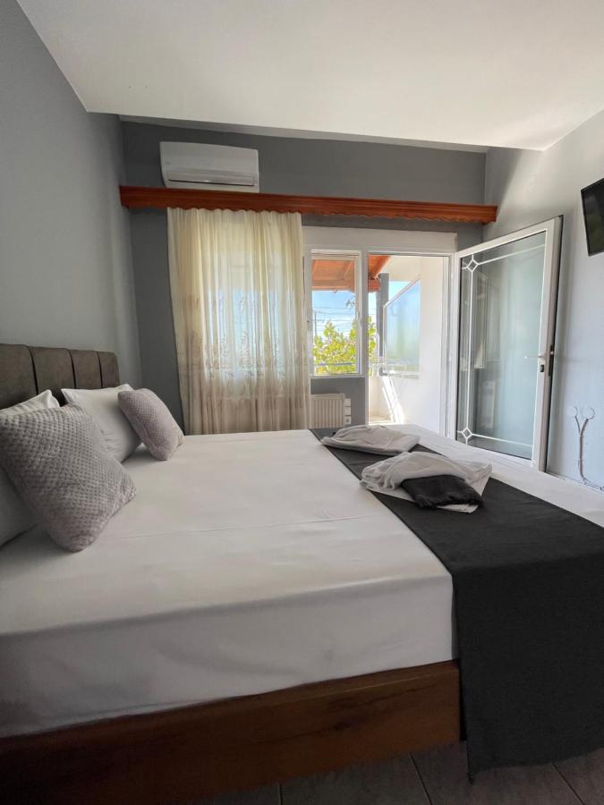 Artemis Hotel Apartments Keramoti  Bagian luar foto